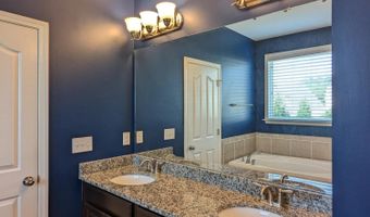 2377 Redbud Tree Dr, Apex, NC 27539