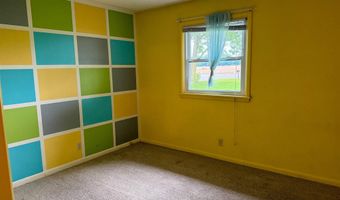 1123 W Main St, Berne, IN 46711