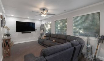 1927 N 450 W, Centerville, UT 84014