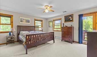 429 Polhemus Rd, Cambridge, VT 05464