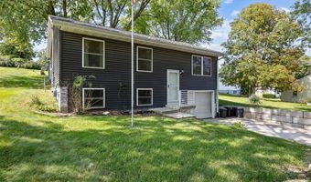 302 N Pratt St, Anamosa, IA 52220