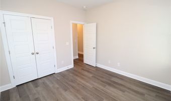 8424 Rhodes Rd, Apex, NC 27539