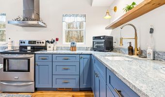 1574 Foxes Ridge Rd, Acton, ME 04001