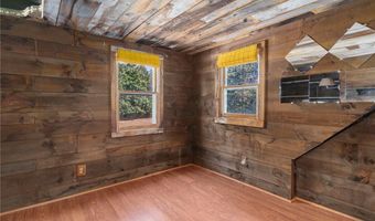 509 School St, North Kingstown, RI 02852