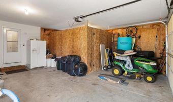 6097 Summerside Dr, Alanson, MI 49706