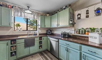 2 Marina Dr, Dayton, NV 89403