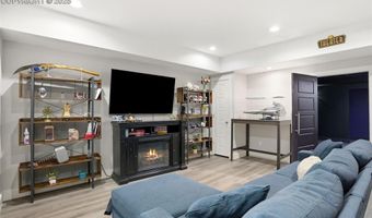 7163 S Shady Grove Ct, Aurora, CO 80016