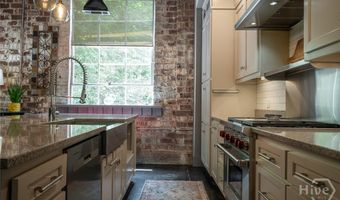585 White Cir 32, Athens, GA 30605