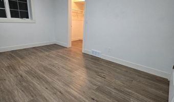 1225 Trowbridge Dr, Alpena, MI 49707