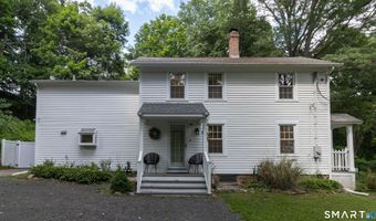 150 Chestnut St, Branford, CT 06405