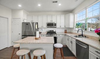 43686 PHELPS Ter, Ashburn, VA 20147