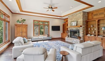 31104 N Ave, Adel, IA 50003