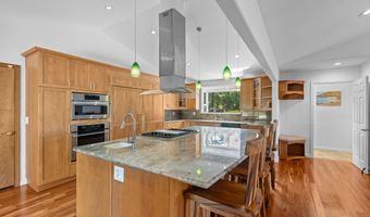75-1069 A KAMALANI St, Holualoa, HI 96725