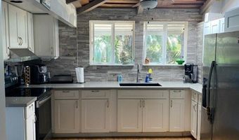 53-23 Pokiwai Pl, Hauula, HI 96717