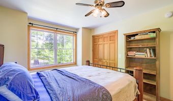 290 Castle Island Rd, Belgrade, ME 04917