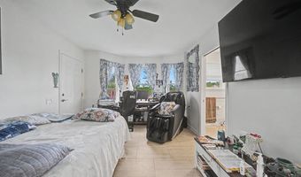 125 Meadowview Ave, Absecon, NJ 08201