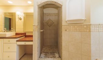 2110 Dena Dr, Anderson, IN 46017