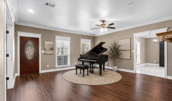 5014 Congressional Dr, Benton, AR 72019