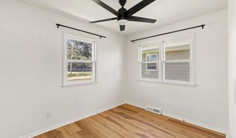 102 NW Sharmin Dr, Ankeny, IA 50023