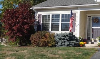 36 Kathryn Ln, Bangor, ME 04401