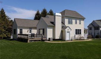 25 Southern View Dr, Narragansett, RI 02882
