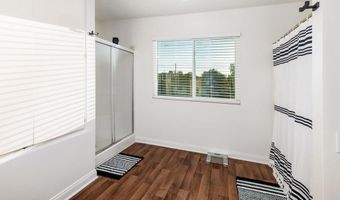 435 W Hawthorne St, Fallbrook, CA 92028