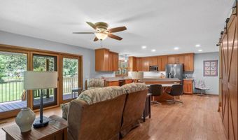 5611 Wazeecha Ave, Wisconsin Rapids, WI 54494