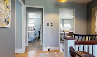 75 Court St, Belfast, ME 04915