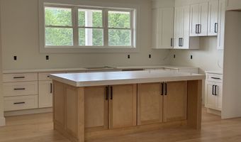 55 Indian Rock Rd, Bedford, NH 03110