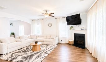 315 New Harvest Ln, Boiling Springs, SC 29316