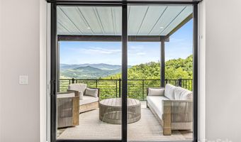 840 Fontana Trace Dr, Almond, NC 28702