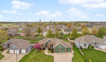 16011 Cedar St, Basehor, KS 66007