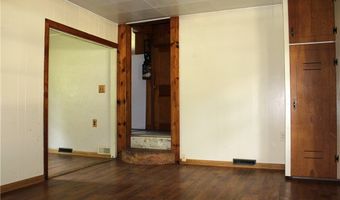 2842 Fairview Dr, Ashtabula, OH 44004