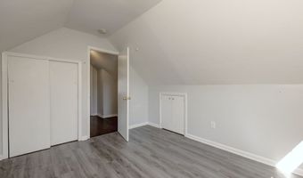 150 Hillcrest Rd, Bridgeport, CT 06606