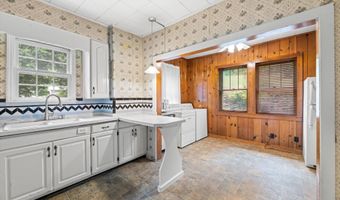 618 Oak St, Athens, TN 37303