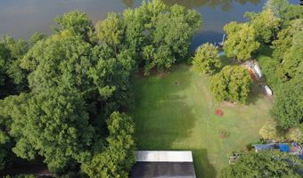 195 Wild Turkey Ln, Camden, SC 29020