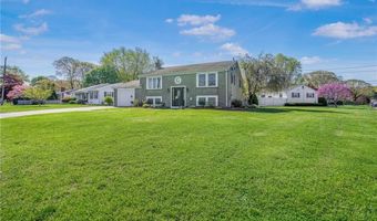 1 Pinehurst Rd, East Providence, RI 02915