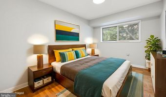 10643 WEYMOUTH St 101, Bethesda, MD 20814