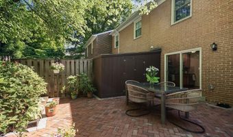 3333 BRECKENRIDGE Ct, Annandale, VA 22003