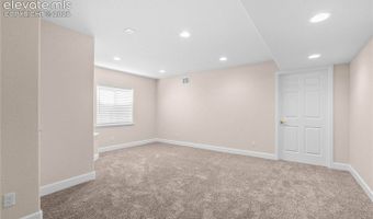 23767 E Bellewood Dr, Aurora, CO 80016