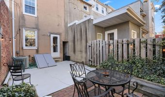24 E HAMBURG St, Baltimore, MD 21230