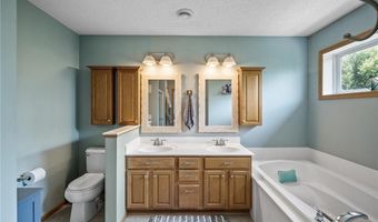 11259 69th St NE, Albertville, MN 55301