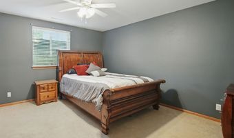 4942 Hemingway Dr, Ames, IA 50014