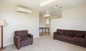 320 W Lanai St, Kahului, HI 96732