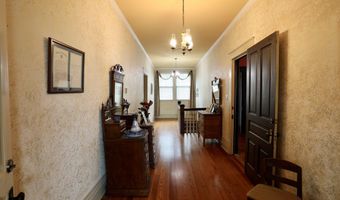 124 Eureka St, Batesville, MS 38606