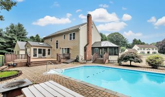 75 Brookside Pl, Cheshire, CT 06410