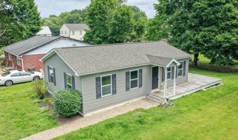203 HAMILTON St, Delaware City, DE 19706