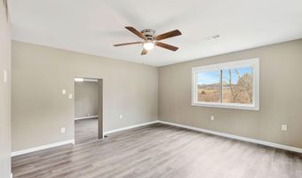 8878 E Main St, Alexandria, KY 41001