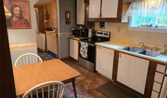 86 S MAIN St, Albion, PA 16401