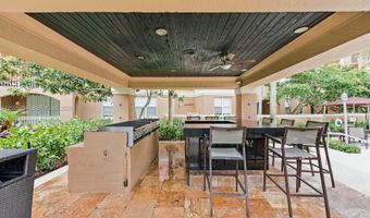 19555 E Country Club Dr 8408, Aventura, FL 33180